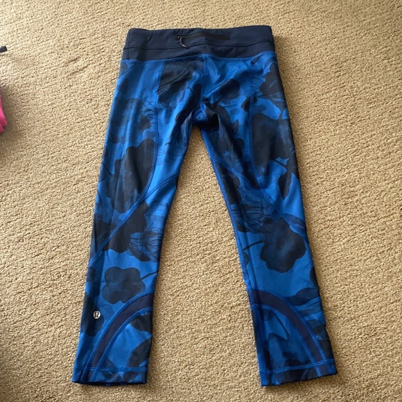 Lululemon leggings - Picture 2 of 2